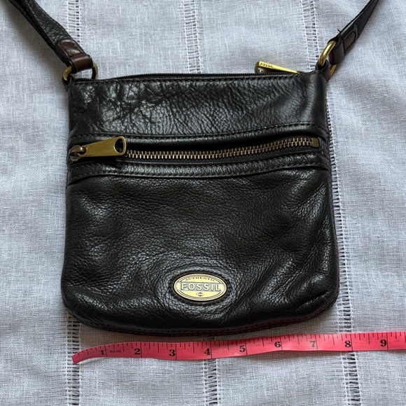 Fossil Vintage Black Leather Crossbody Bag - Picture 14 of 16